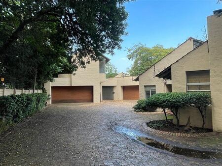 2 Bedroom Apartment in Monument Park