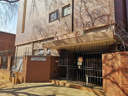2 Bedroom Flat in Sunnyside