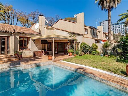 3 Bedroom Townhouse in Sandown