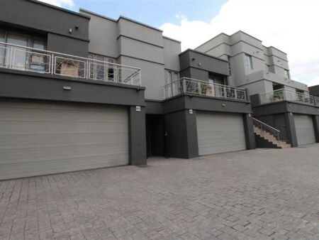 3 Bedroom Cluster in Morningside