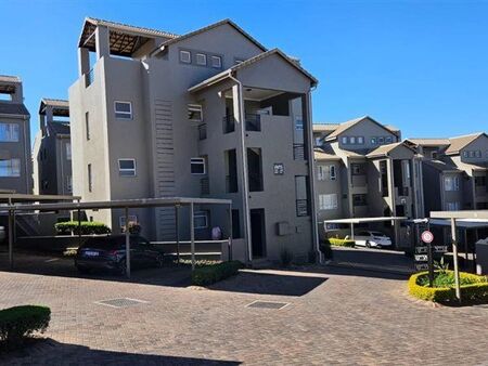 1 Bedroom Flat in Bryanston