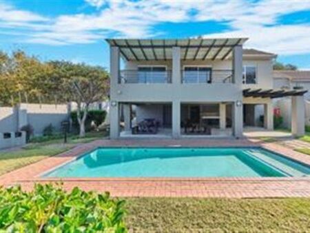 1 Bedroom Apartment in Bryanston