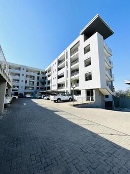 2 Bedroom Apartment in Edenburg