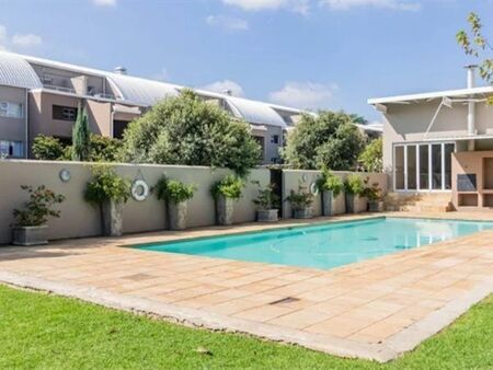 3 Bedroom Apartment in Edenburg