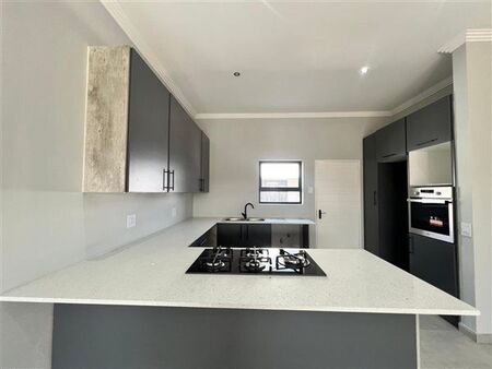 2 Bedroom Apartment in Bryanston