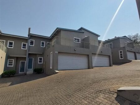 3 Bedroom Apartment in Bryanston