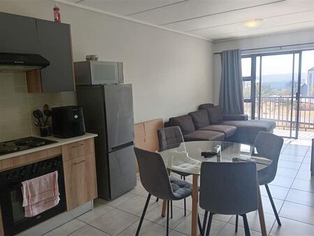 2 Bedroom Apartment in Linbro Park