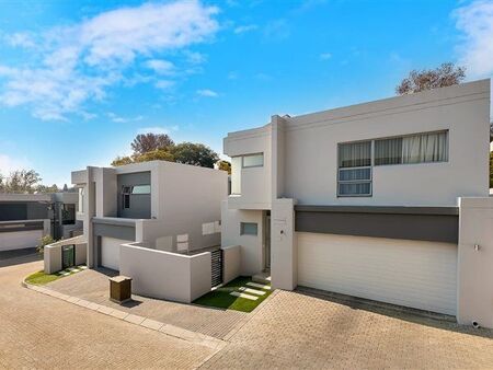3 Bedroom House in Bryanston