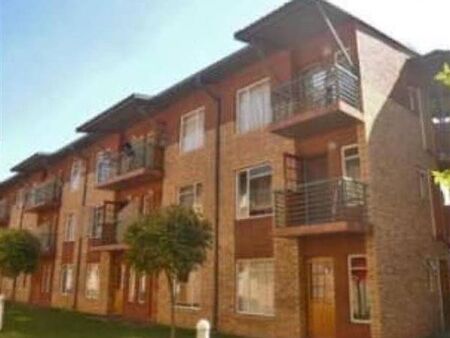 Bachelor apartment in Auckland Park