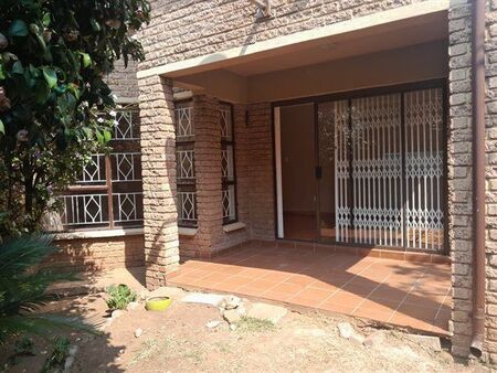 3 Bedroom Townhouse in Oakdene