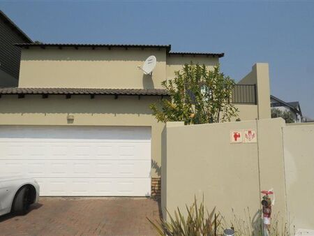3 Bedroom Townhouse in Broadacres