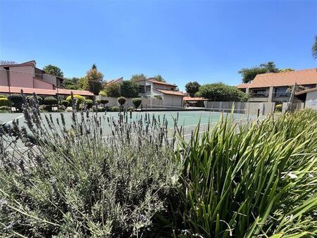 2 Bedroom Apartment in Bedfordview