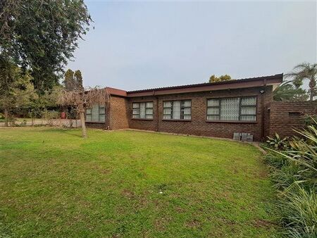 4 Bedroom House in Flora Gardens