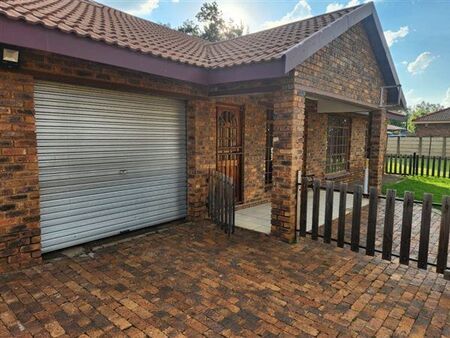 3 Bedroom House in Meyerton Central