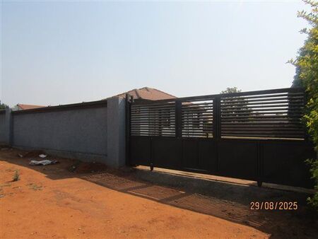 3 Bedroom House in Kempton Park West