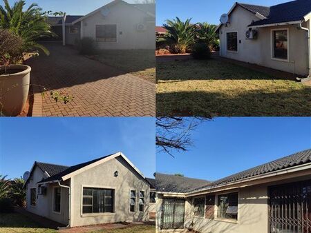 3 Bedroom House in Dawnpark