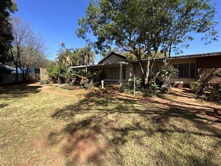 3 Bedroom House in Eldoraigne