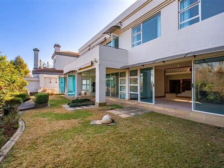 5 Bedroom House in Centurion Golf Estate