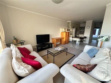 1 Bedroom Apartment in Summerstrand