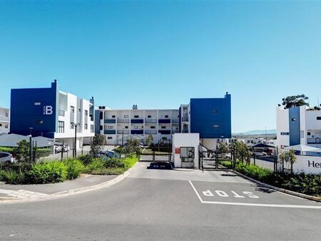 2 Bedroom Apartment in Langeberg Ridge