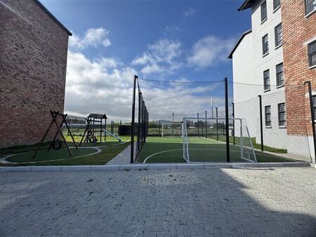 2 Bedroom Apartment in Scottsdene
