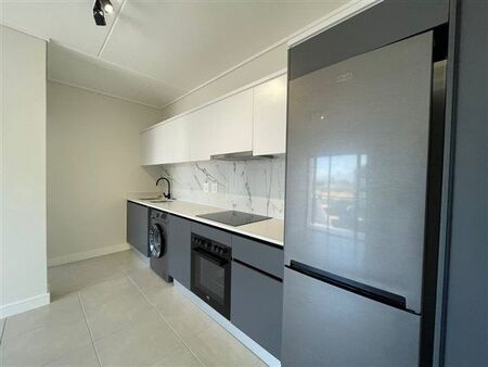 1 Bedroom Apartment in Somerset West Central