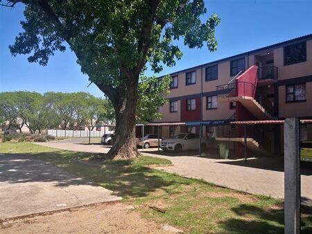 2 Bedroom Apartment in Madadeni