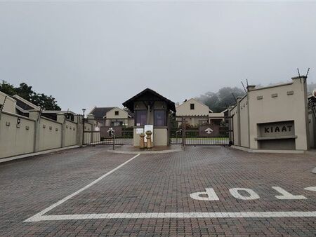 3 Bedroom House in Sonheuwel