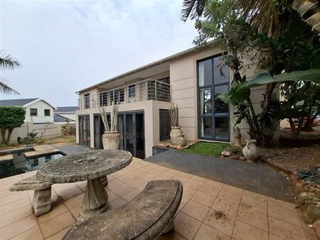 5 Bedroom House in Umhlanga Rocks