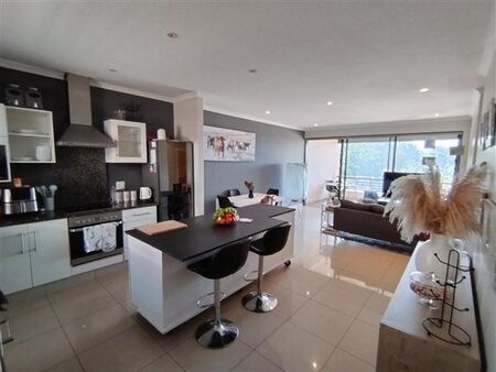 2 Bedroom Apartment in Gillitts