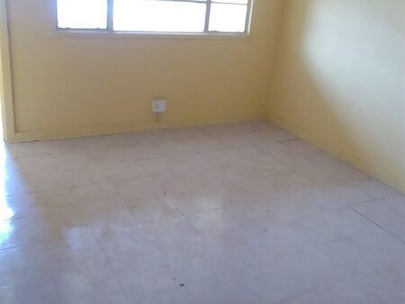 1 Bedroom Apartment in Congella