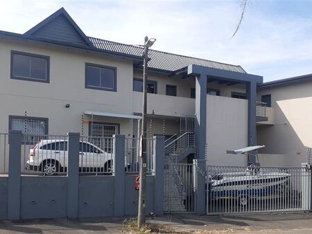 3 Bedroom Apartment in Sydenham