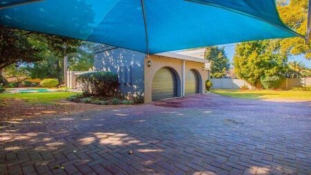 4 Bedroom house to rent in Northcliff, Randburg