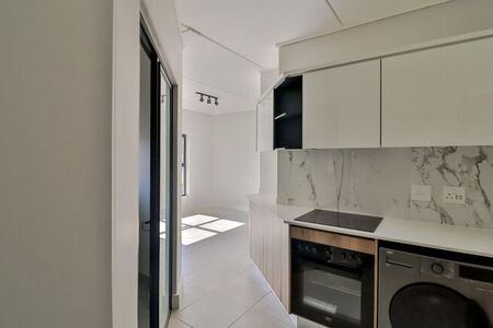 1 Bedroom apartment rented in Waterfall, Midrand