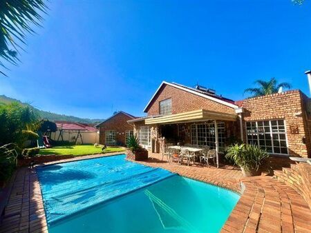 4 Bedroom House in Bassonia