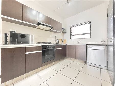 2 Bedroom Apartment in Fourways