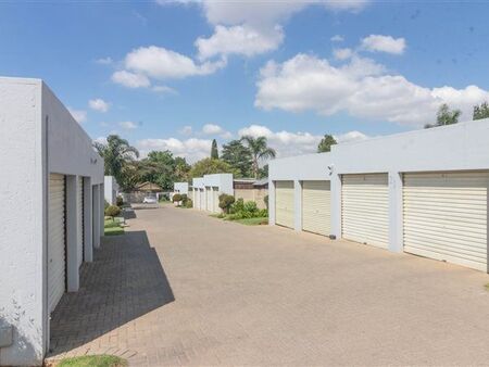 2 Bedroom House in Glen Marais