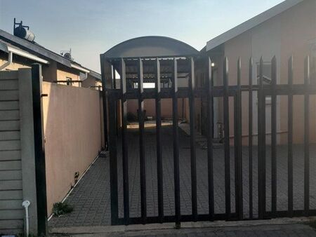 3 Bedroom House in Windmill Park
