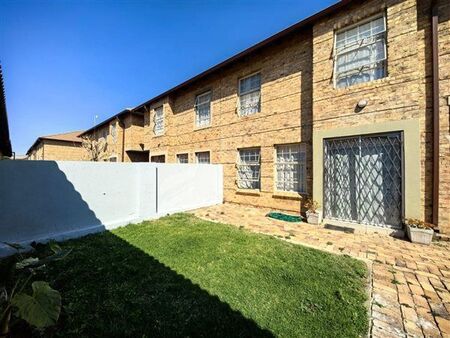 3 Bedroom Townhouse in Annlin