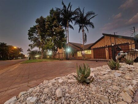 4 Bedroom House in Montana Park