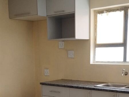 1 Bedroom Apartment in Protea Glen