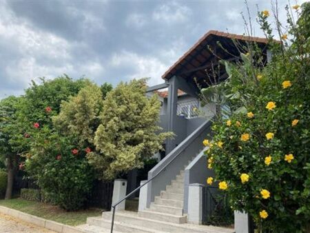 3 Bedroom Apartment in Bryanston