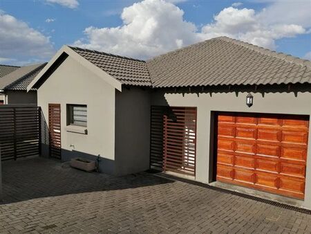 3 Bedroom Townhouse in Buccleuch