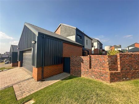 3 Bedroom Townhouse in Zandspruit