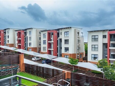 2 Bedroom Apartment in Dainfern