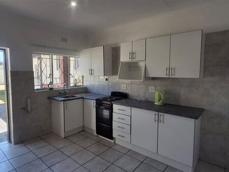1 Bedroom Apartment in Lambton Gardens