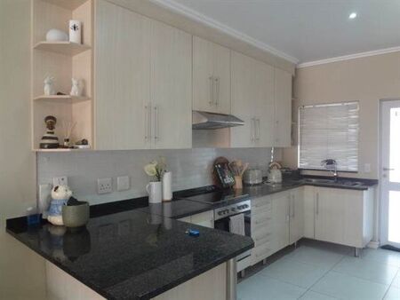 2 Bedroom Apartment in Edenvale