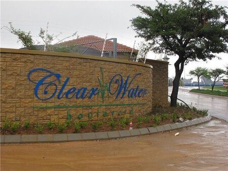 3 Bedroom Simplex in Clearwater Estate