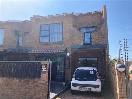 3 Bedroom Duplex in Walmer