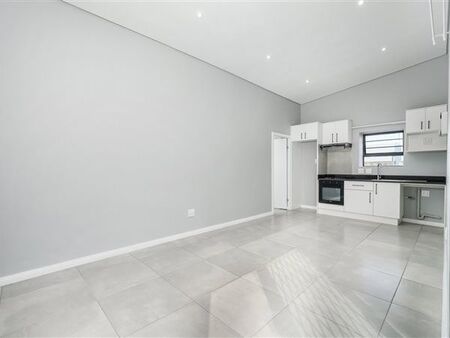 2 Bedroom Flat in Newton Park
